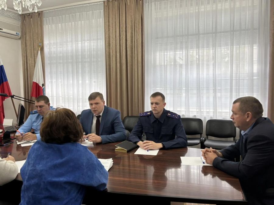 Глава района Андрей Кушнарёв провёл приём участников специальной военной операции и членов их семей