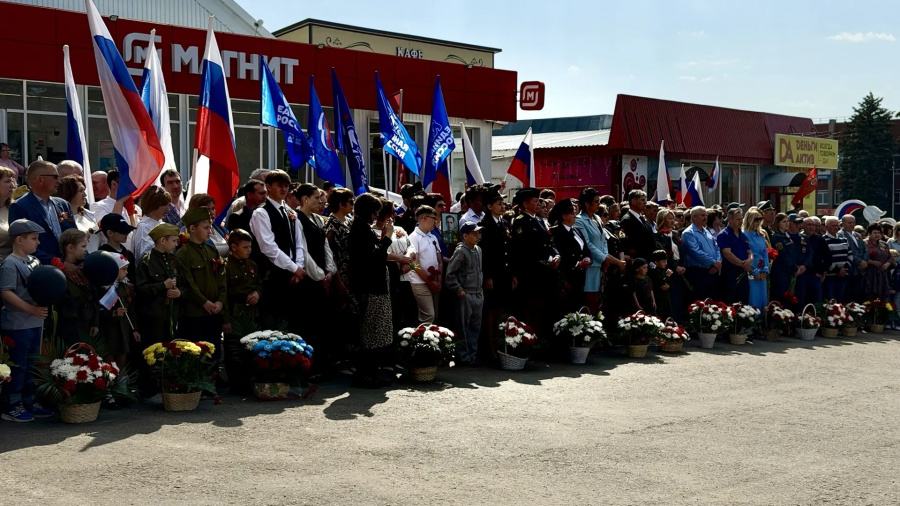 Сегодня, у «Мемориала памяти» состоялся торжественный митинг