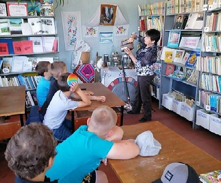 «История старинных вещей. Утюг»                                                             Познавательный час