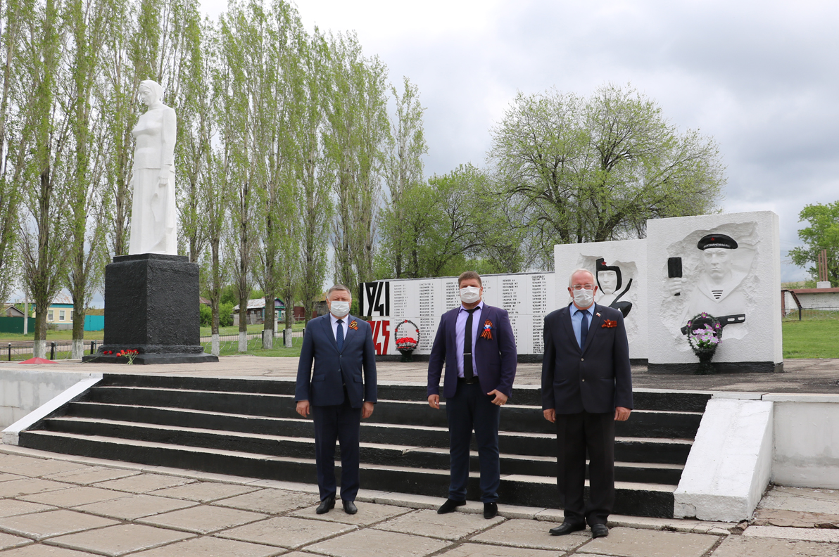 Рп5 жуковка. Старая Жуковка Базарно-Карабулакский. Рп5 Жуковка Брянская область. Старая Жуковка школа. Село новая Жуковка Саратовская область.