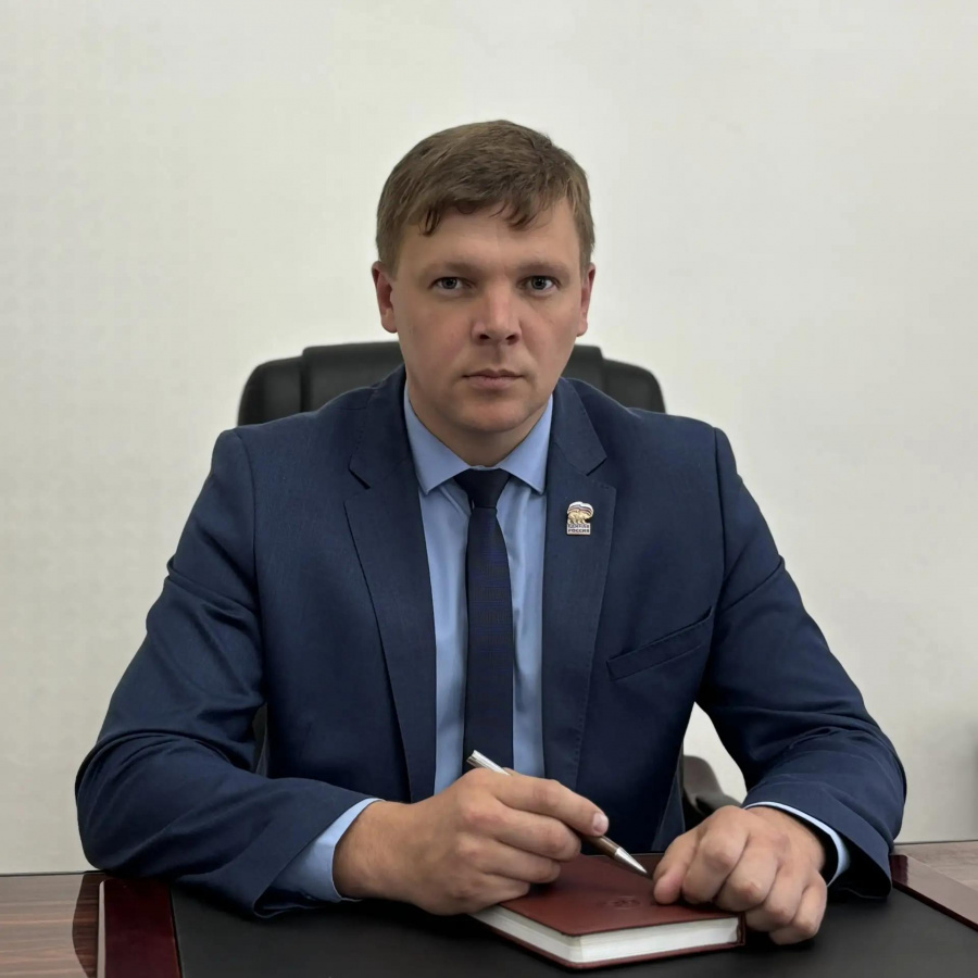 Глава района Андрей Кушнарёв на постоянной основе ведёт работу с обращениями граждан