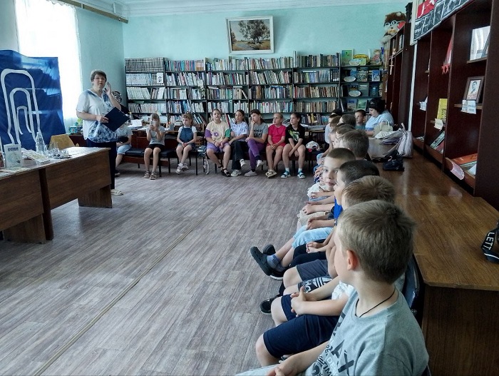 «Путешествие в страну книг» Библиоперфоманс