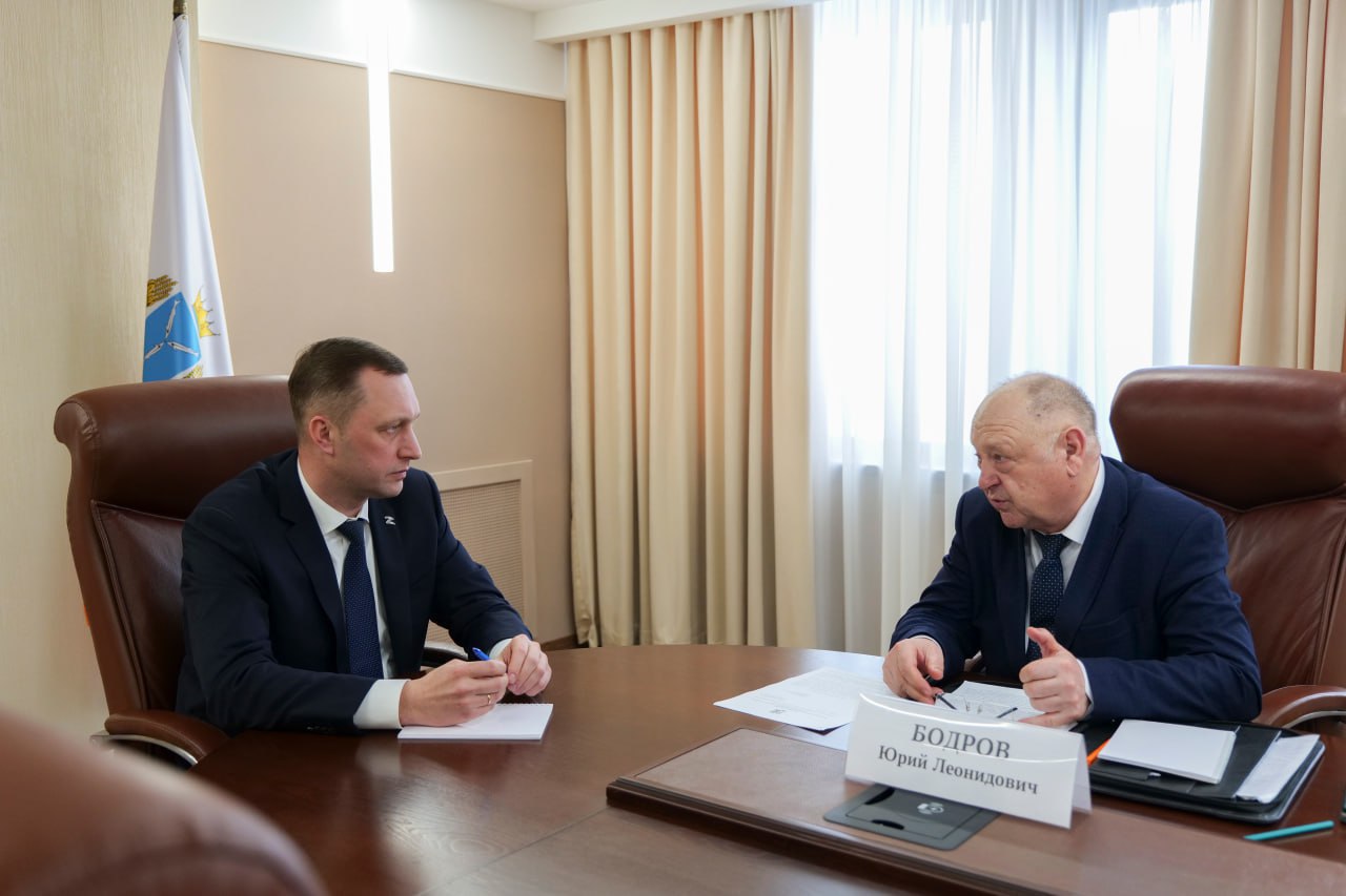 Губернатор Роман Бусаргин провел рабочую встречу с главой Краснопартизанского района Юрием Бодровым