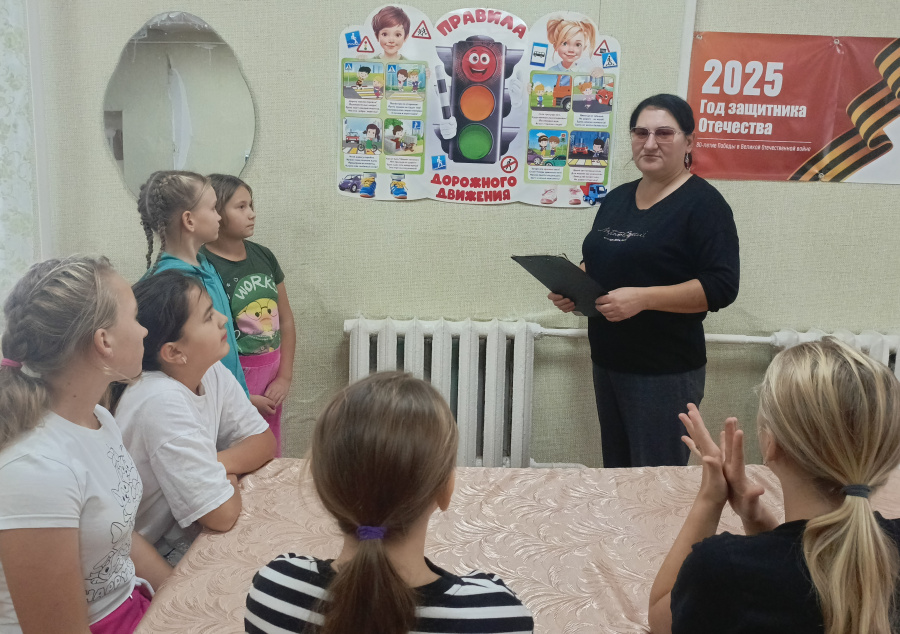 25 октября в СДК с. Тепляковка прошла познавательная программа «Говорящий знак»