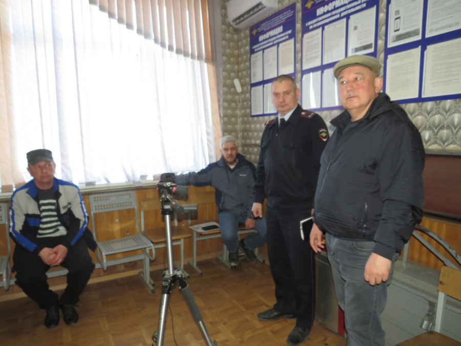 В МО МВД России «Базарно-Карабулакский» продолжается акция «Гражданский мониторинг»