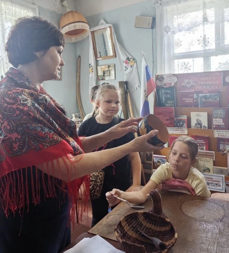 «Традиции русского гостеприимства»                                                                                             Час интересного сообщения