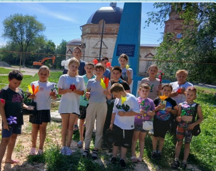 "Тревожный рассвет 41-года"                                                                                                       Час памяти