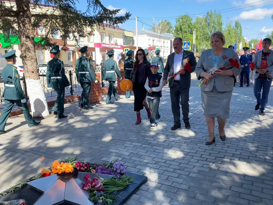 Глава района Н.В. Трошина приняла участие в митинге «Помним сердцем»