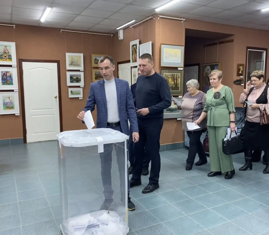 Глава администрации Яковлевского муниципального образования Ринат Тугушев принял участие в конференции местного отделения Всероссийской партии "Единая Россия"