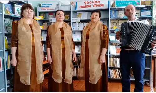 «Живут в моем сердце стихи…»                                                                                   Акция