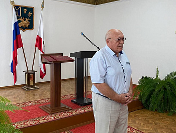 Главой Базарно-Карабулакского района избран Артём Дмитриевич Курочкин