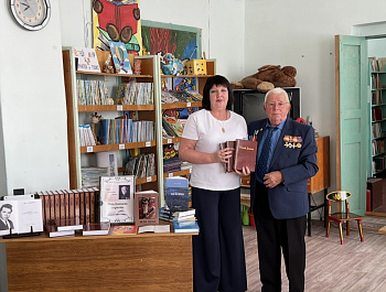 В рамках культурно-исторического форума «Россия. Саратов. Культура» МБУК «Базарно-Карабулакская МЦБ» организовала круглый стол «Великий дар поколениям: сила печатного слова».