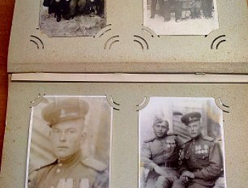 Со страниц военного альбома