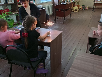 «Снеговик пришёл к нам в гости!»                                                                           Литературно-игровая программа