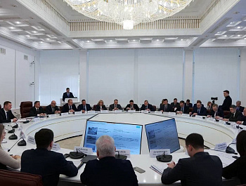 Губернатор Роман Бусаргин провел постоянно действующее совещание с участием зампредов и министров Правительства области, а также глав районов