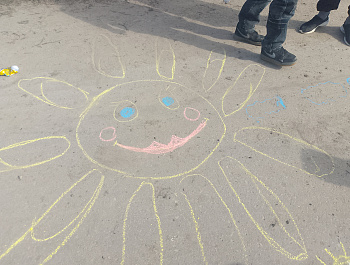 Рисунки на асфальте