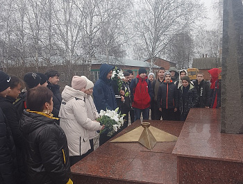 «Я камнем стал, но я живу» Час памяти