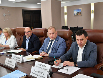 Роман Бусаргин провёл совещание по строительству Столыпинского индустриального парка