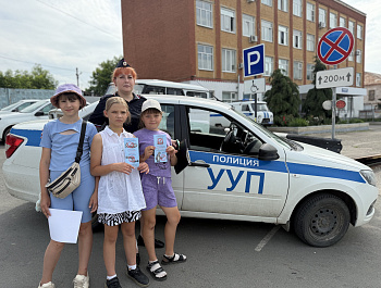 В Базарном Карабулаке участковые уполномоченные полиции рассказали школьникам о своей службе