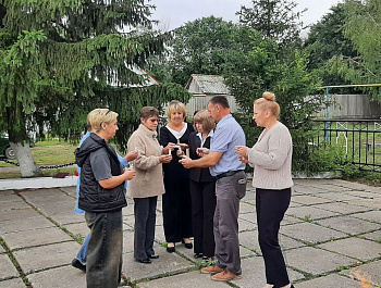 22 июня у мемориального комплекса "Скорбящая мать" в с. Старая Жуковка и памятника в с. Вязовка состоялись митинги, посвящённые Дню памяти и скорби