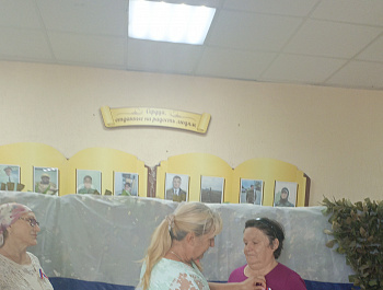 ВПК "Zaбота о СВОих" Ивановского СДК приняли участие в Акции "Три любимых цвета "
