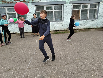 Игровая программа  «Пусть детство звонкое смеется»