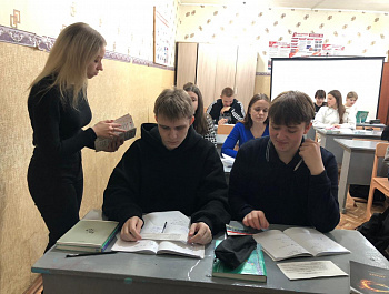 Kульторганизатор РДК Карина Березина провела акцию, направленную на ведение здорового образа жизни 