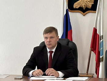 Глава района Андрей Кушнарёв провёл очередное заседание постоянно действующего совещания