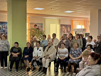 В Базарном Карабулаке прошло праздничное мероприятие, посвящённое Дню пожилого человека