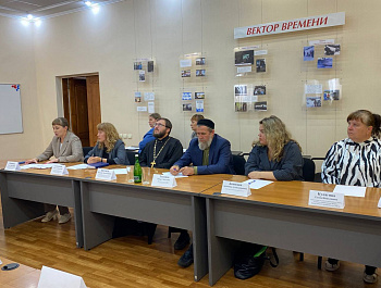 Состоялось заседание Общественного совета при главе  Базарно-Карабулакского района по гармонизации межнациональных и межконфессиональных отношений
