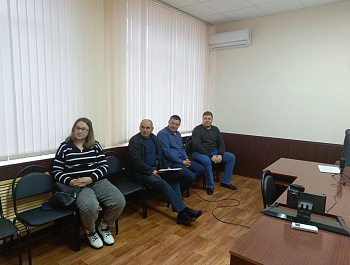 Главы и специалисты администраций муниципальных образований района приняли участие в обучающем семинаре в режиме видеоконференцсвязи