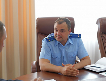 Губернатор Роман Бусаргин провел встречу с новым Саратовским транспортным прокурором