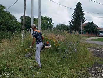 Врип главы администрации Старобурасского МО Ирина Чернышова продолжает держать на контроле сферу благоустройства 