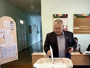 Председатель Собрания района Александр Дементьев принял участие в выборах депутатов Государственной Думы РФ IX созыва
