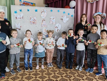 ‎ «Гвоздика — символ Победы»                                                                                                                 Мастер-класс