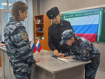 Юный друг полиции