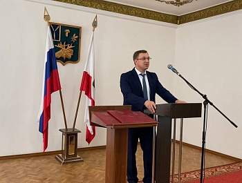 Главой Базарно-Карабулакского района избран Артём Дмитриевич Курочкин