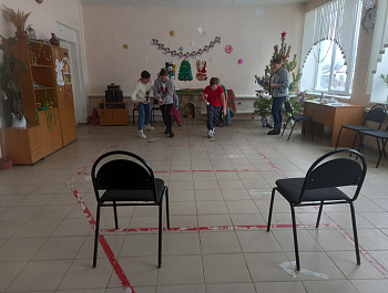 "Волшебное рождество" Позновательная игровая программа