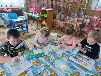 «Защитникам Родины посвящается!»                                                    Патриотический час