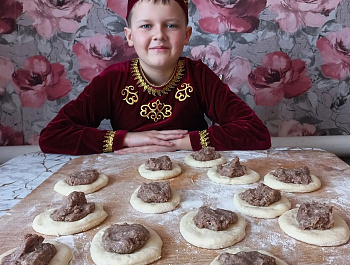 «Многогранная кухня: татарские рецепты»                                                                Кулинарный глобус