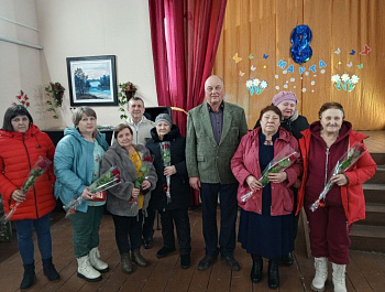 В предверии дня 8 марта в сельском клубе р. п. Свободный состоялся праздничный концерт
