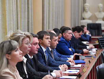 Министерство образования Саратовской области проведет мониторинг наполняемости школ в крупных муниципалитетах