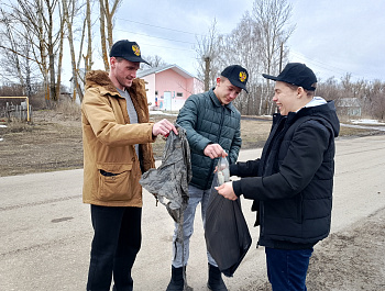 Сегодня 19 марта 2025г на территории села Большая Чечуйка при участии военно- патриотического клуба ПАТРИОТ прошла акция  «Мусору – нет!»