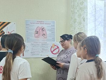 19 ноября в СДК с. Тепляковка в рамках проведения Международного дня отказа от курения был организован и проведён познавательный час на тему: «Сто к одному»