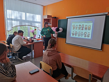«Большой подвиг – малых народов»                                                                                                                                               Встреча - презентация
