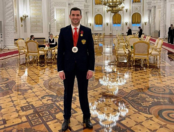 Саратовским призерам Паралимпийских игр и Чемпионата Европы по плаванию, а также наставникам спортсменов выплатят премии