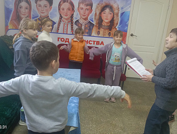 3 апреля работники  Ивановского сельский Дом культуры провели игровую программу «Весенний переполох» для детей
