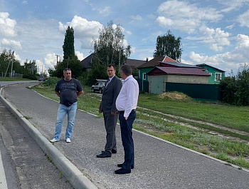 Врип главы района А. Д. Курочкин продолжает лично выезжать на объекты, по которым поступают жалобы в социальных сетях и через Платформу обратной связи