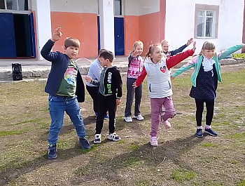 «В путешествие за звёздами»