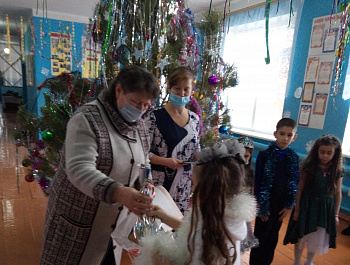 Новогодний утренник
